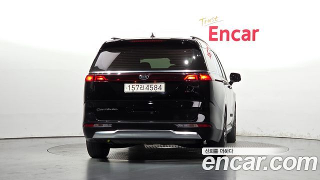 Kia Carnival Diesel 9-Seater Signature — пробег 184 453 км — фото 4 из 5