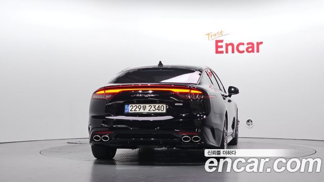 Kia Stinger из Кореи Encar