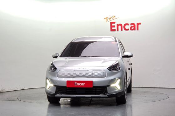 Kia Niro Air — пробег 63 681 км — фото 3 из 5