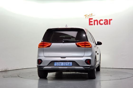 Kia Niro Air — пробег 63 681 км — фото 4 из 5