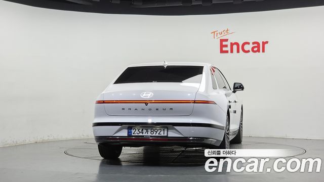 Hyundai Grandeur из Кореи Encar