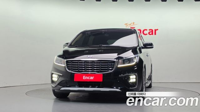 Kia Carnival 9-Seater Prstige — пробег 128 166 км — фото 3 из 5