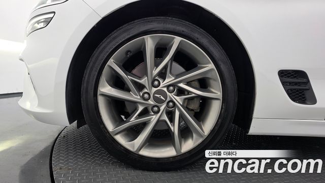 Genesis G70 из Кореи Encar