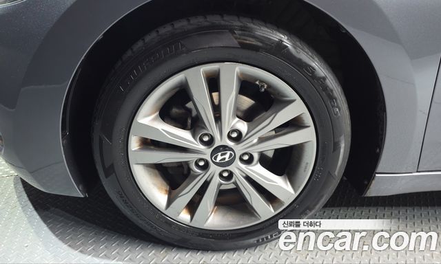 Hyundai AVANTE 1.6 GDI Smart Special — пробег 157 231 км — фото 5 из 5