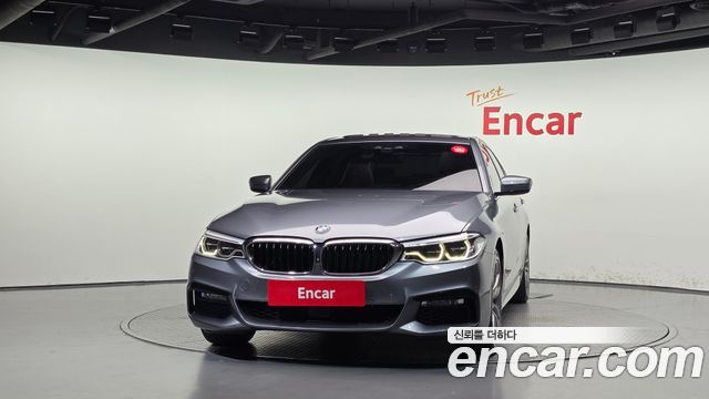 BMW 5-Series 520d xDrive M Sport Package Plus — пробег 175 529 км — фото 3 из 5