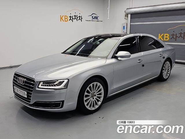 Audi A8 50 TFSI Quattro LWB D4 — пробег 140 000 км — фото 2 из 5