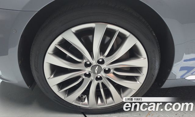 Hyundai Genesis из Кореи Encar