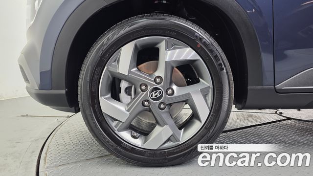 Hyundai Venue из Кореи Encar