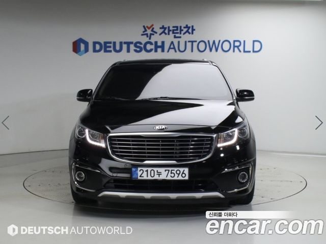 Kia Carnival 9-seater Luxury — пробег 157 396 км — фото 3 из 5
