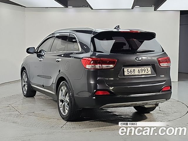 Kia Sorento Diesel 2.0 2WD Noblesse — пробег 175 954 км — фото 3 из 5