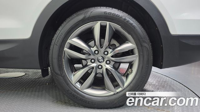 Hyundai Santafe Diesel(e-VGT) 2.0 2WD Exclusive — пробег 92 751 км — фото 5 из 5