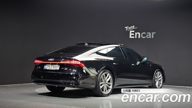 Audi A7 55 TFSI Quattro Premium — пробег 75 086 км — фото 2 из 5