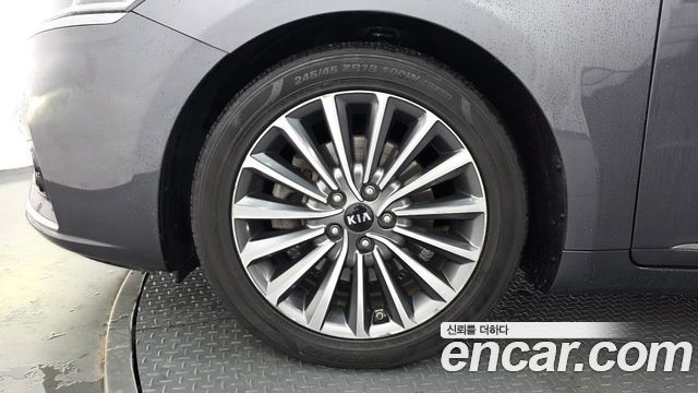 Kia K7 из Кореи Encar