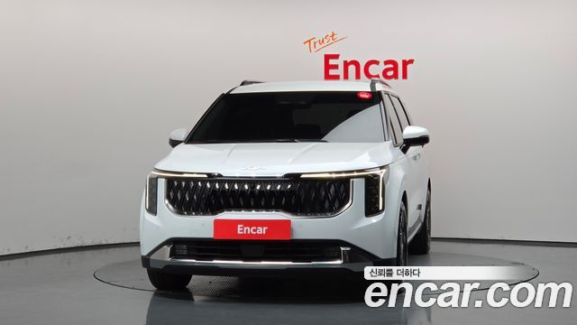 Kia Carnival Gasoline 7-Seater Signature — пробег 4 721 км — фото 3 из 5