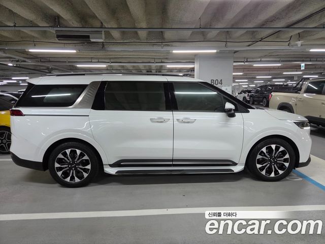 Kia Carnival Diesel 9-Seater Noblesse — пробег 27 921 км — фото 2 из 5