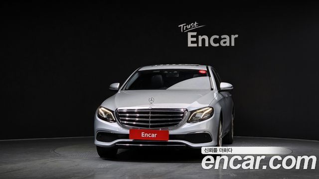 Mercedes-Benz E-Class из Кореи Encar