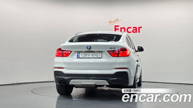 BMW X4 xDrive20d — пробег 96 813 км — фото 4 из 5