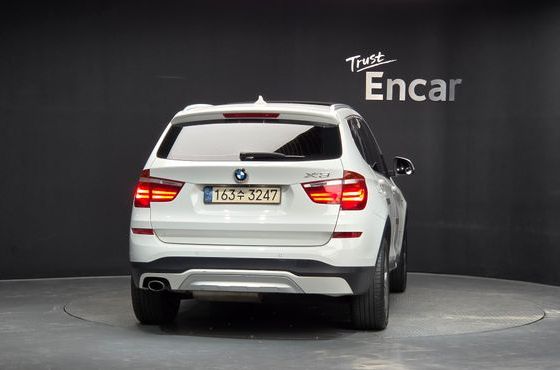 BMW X3 xDrive 20d — пробег 141 378 км — фото 4 из 5