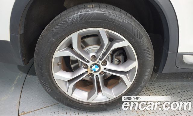 BMW X3 xDrive 20d — пробег 141 378 км — фото 5 из 5