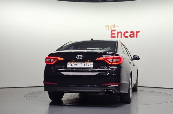 Hyundai Sonata 2.0 Premium — пробег 84 202 км — фото 4 из 5