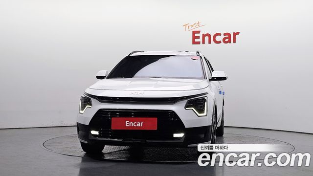 Kia Niro Signature — пробег 77 289 км — фото 3 из 5