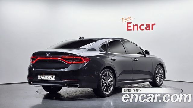 Hyundai Grandeur из Кореи Encar