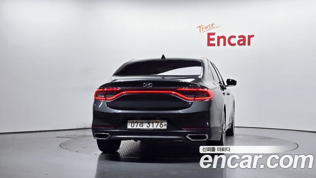 Hyundai Grandeur из Кореи Encar