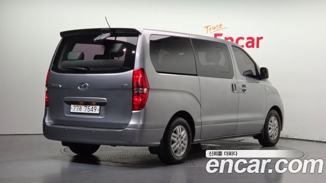 Hyundai Starex 12-Seater Wagon Modern — пробег 66 265 км — фото 2 из 5