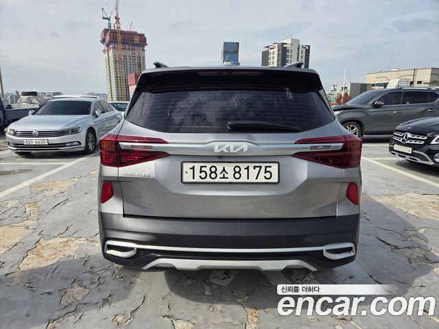 Kia Seltos из Кореи Encar