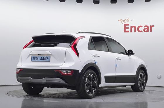Kia Niro Air — пробег 33 873 км — фото 2 из 5