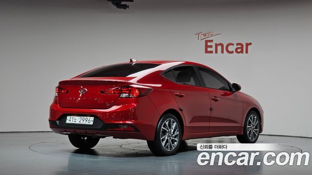 Hyundai AVANTE из Кореи Encar
