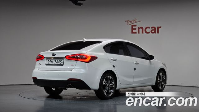 Kia K3 из Кореи Encar