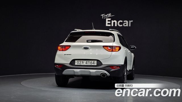 Kia Stonic Diesel 1.6 Trendy — пробег 119 399 км — фото 4 из 5