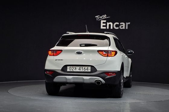 Kia Stonic Diesel 1.6 Trendy — пробег 119 399 км — фото 4 из 5