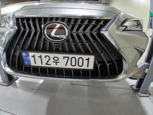 Lexus ES Executive — пробег 73 399 км — фото 1 из 2
