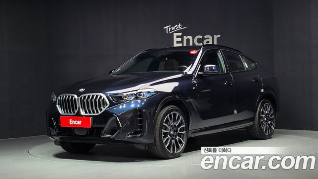 BMW X6 xDrive40i M Sport — пробег 4 655 км — фото 1 из 5