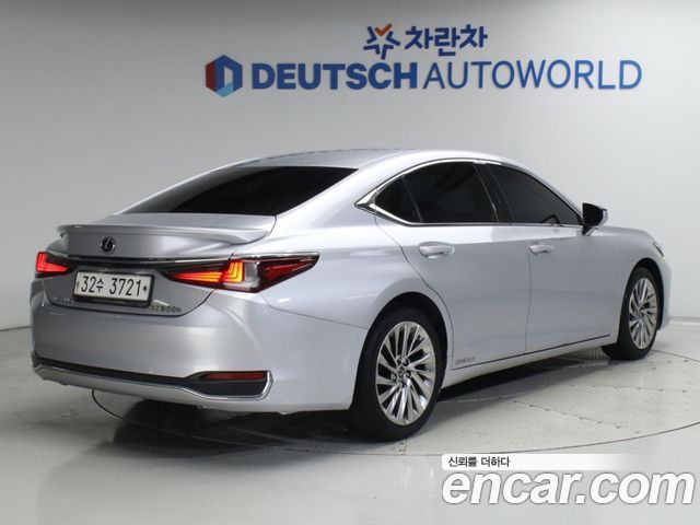 Lexus ES Luxury Plus — пробег 170 769 км — фото 2 из 5