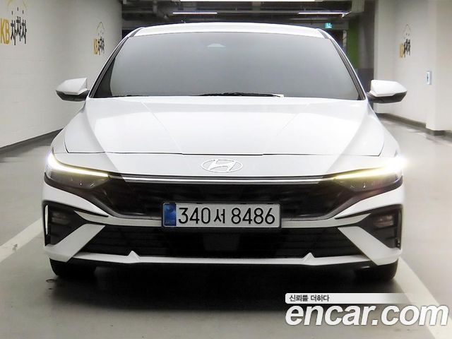 Hyundai AVANTE 1.6 LPi Smart — пробег 75 640 км — фото 2 из 5