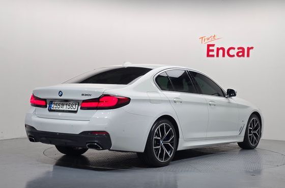 BMW 5-Series 530i M Sport Package — пробег 85 835 км — фото 2 из 5
