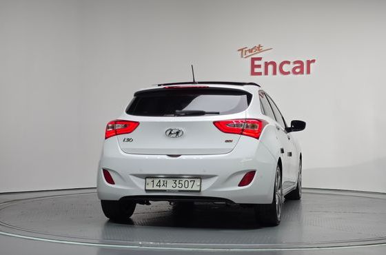 Hyundai i30 1.6 GDI Extreme — пробег 110 652 км — фото 4 из 5