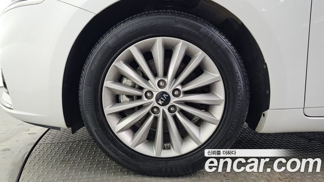 Kia K7 из Кореи Encar