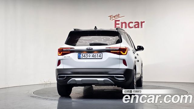 Kia Seltos из Кореи Encar