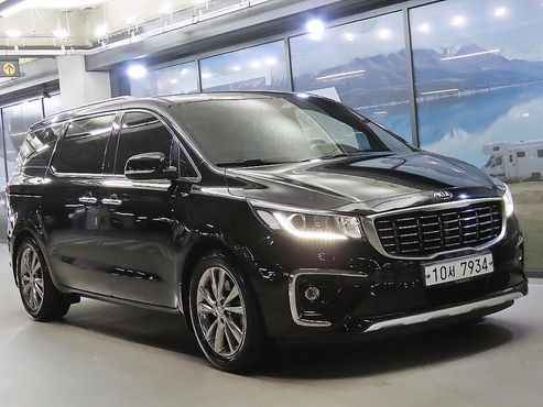 Kia Carnival 9-Seater Prstige — пробег 138 940 км — фото 2 из 5