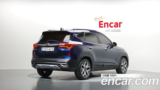 Kia Seltos из Кореи Encar