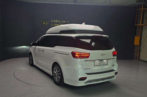 Kia Carnival Gasoline 9-Seater Hi-Limousine Noblesse Special — пробег 139 808 км — фото 3 из 5