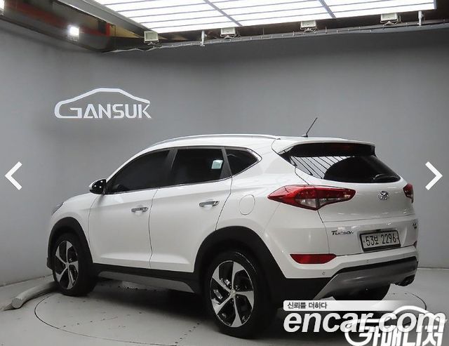 Hyundai Tucson Diesel 2.0 4WD Modren Special — пробег 44 868 км — фото 3 из 5
