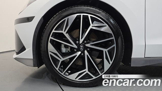 Hyundai Ioniq6 Long Range AWD Prestige — пробег 14 073 км — фото 5 из 5