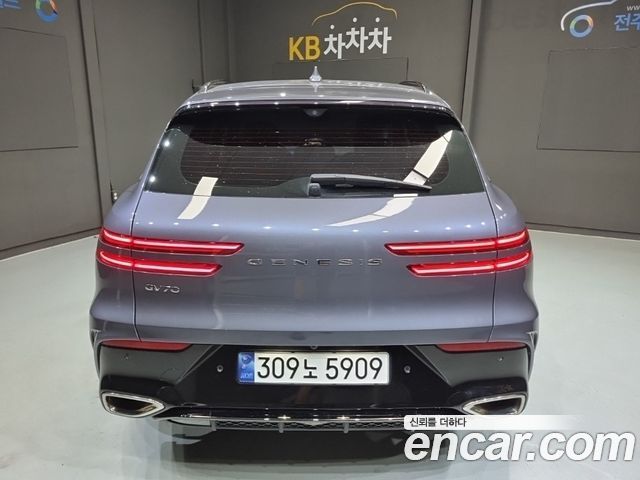 Genesis GV70 из Кореи Encar