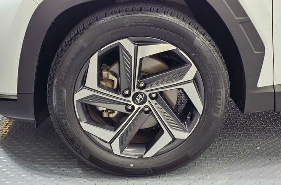 Hyundai Tucson Gasoline 1.6 Turbo 2WD Inspiration — пробег 57 382 км — фото 5 из 5