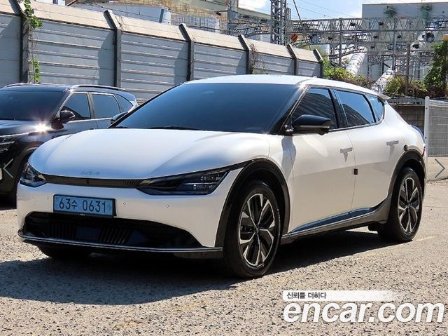 Kia EV6 Long Range Earth — пробег 122 490 км — фото 2 из 5
